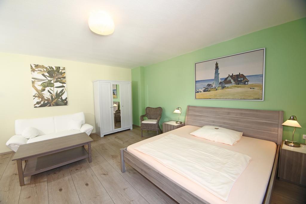 Stadthotel Juelich - Hotelwohnungen Esterno foto